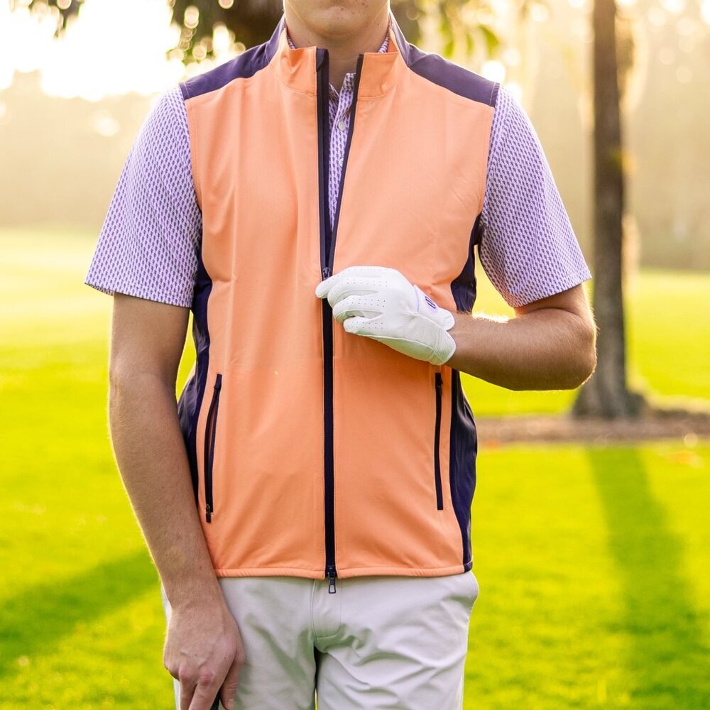 NWT Holderness & Bourne Men's The Hayes Vest Sunset